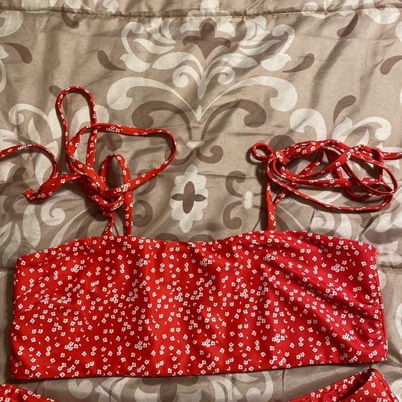 Shein Bikini😘😘 - Picture 2 of 8